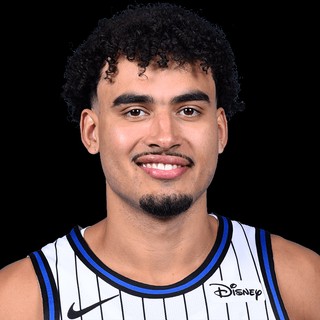 Justin Minaya